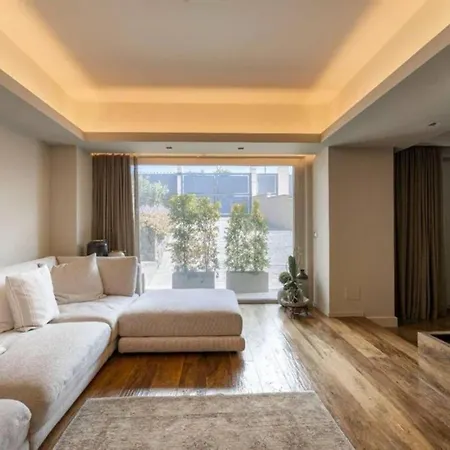 Ocean Breeze Villa - Luxe Living In The Heart Of Biarritz Apartman Biarritz