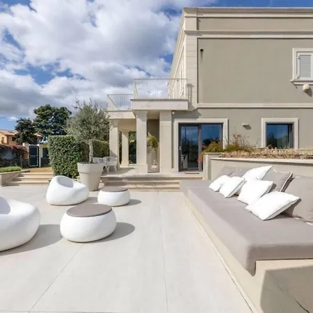 Ocean Breeze Villa - Luxe Living In The Heart Of Biarritz *
