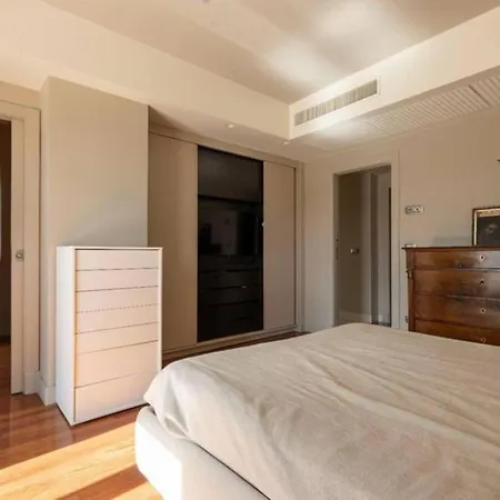 Ocean Breeze Villa - Luxe Living In The Heart Of Biarritz Apartman *